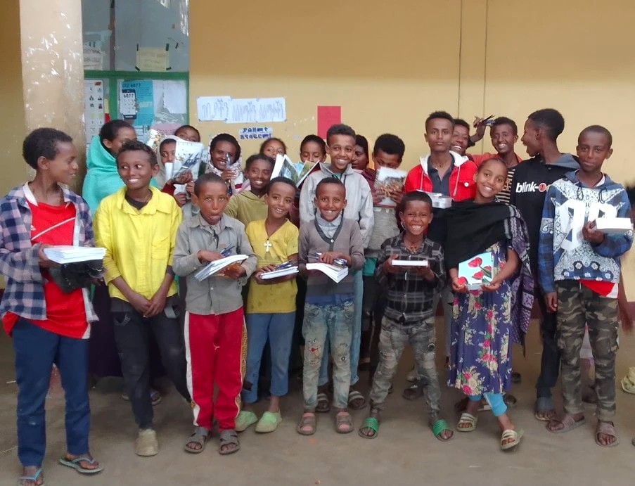 Children from the ST.RE.AM project starting their education, Ethiopia.